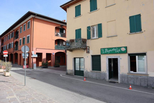 Bar/Ristorante in affitto a Cermenate