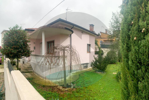 Casa singola in vendita a Ronchi dei Legionari