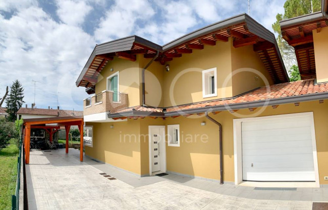 Villa in vendita a Ronchi Dei Legionari (GO)