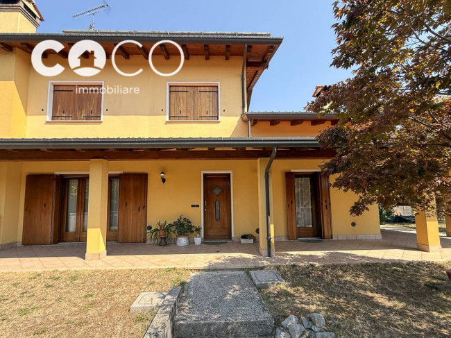 Villa in vendita a Sagrado