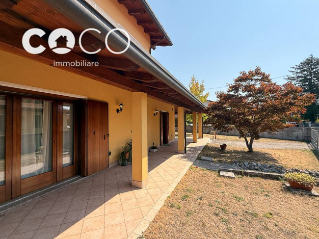 Villa in vendita a Sagrado