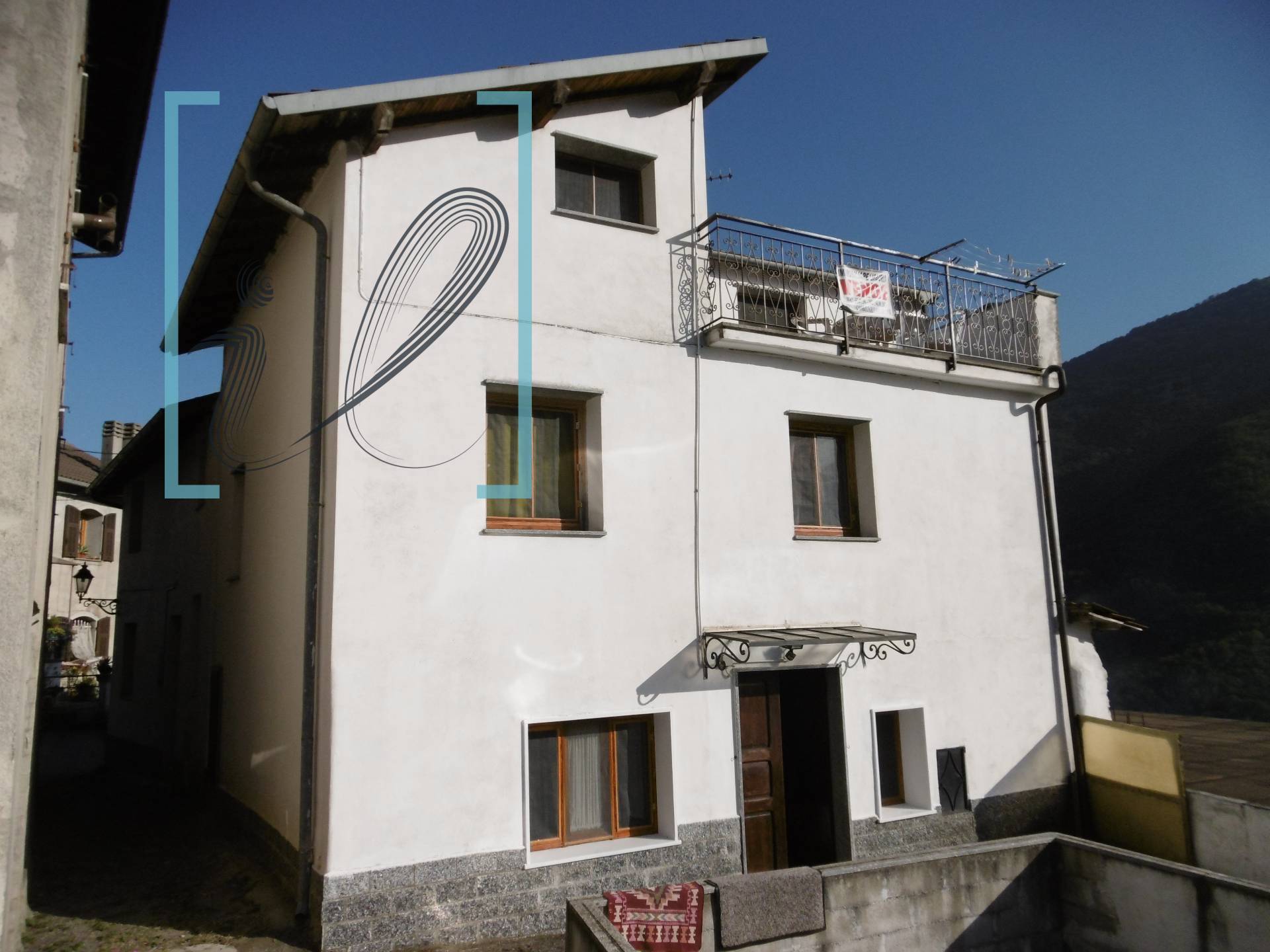 Rustico - Cascina PORNASSIO vendita  Villa  Immobiliare Liguria