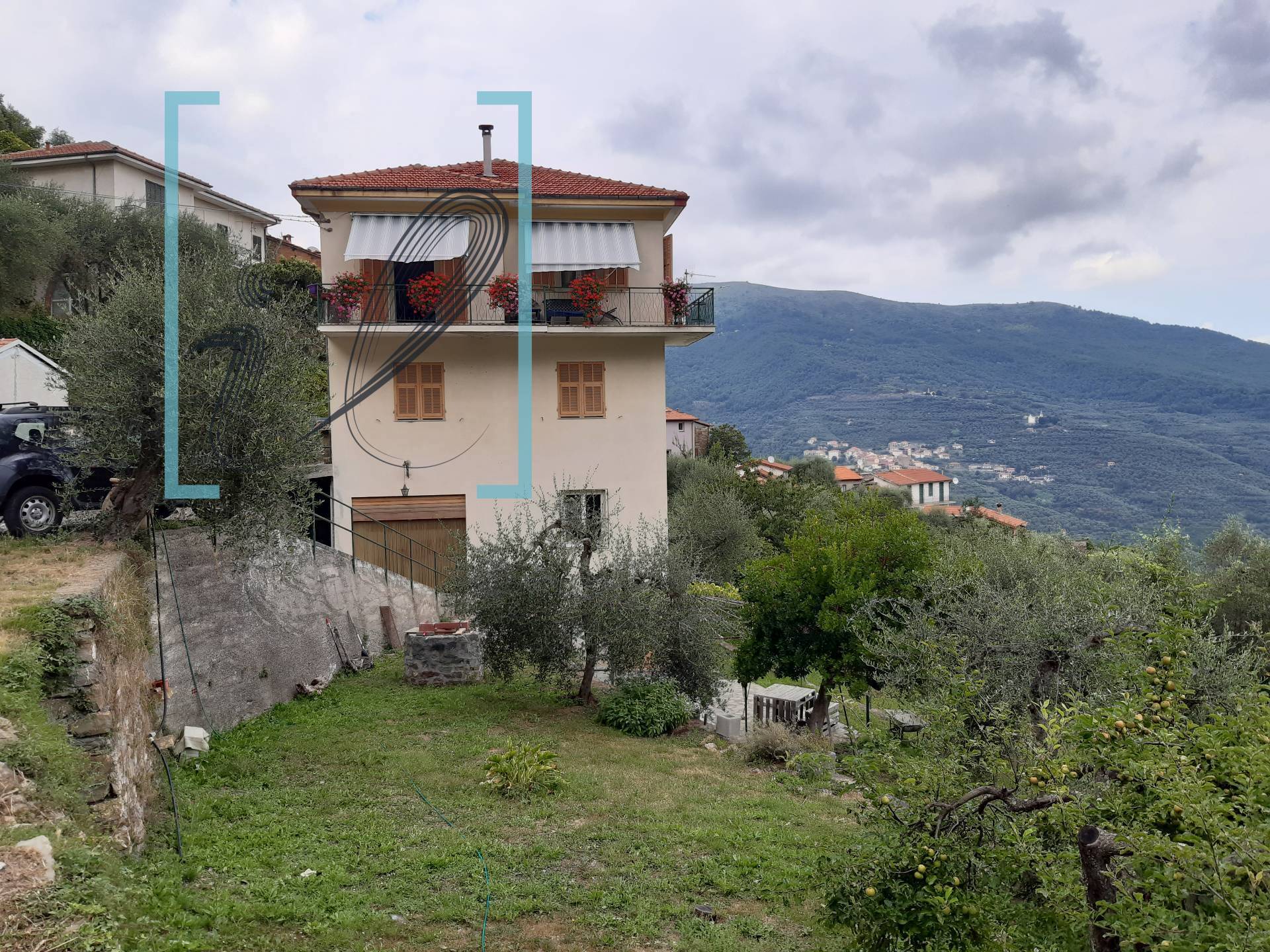 Villa Unifamiliare - Indipendente BORGOMARO vendita  Ville San Pietro  Immobiliare Liguria