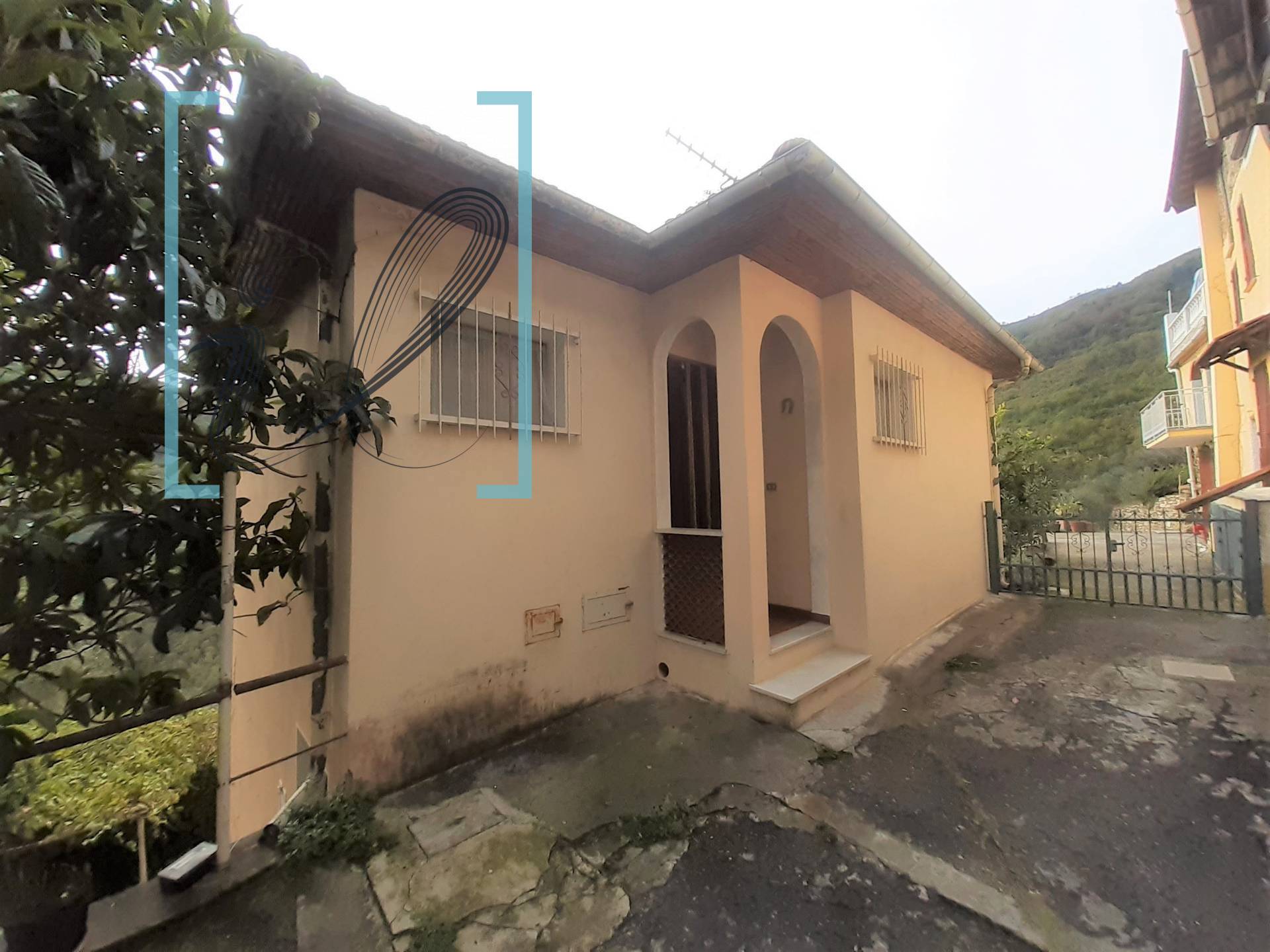 Villa Unifamiliare - Indipendente TESTICO vendita    Immobiliare Liguria