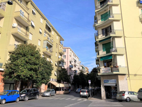 Appartamento in Vendita a Albenga