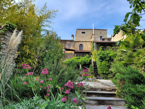Rustico in Vendita a Ranzo