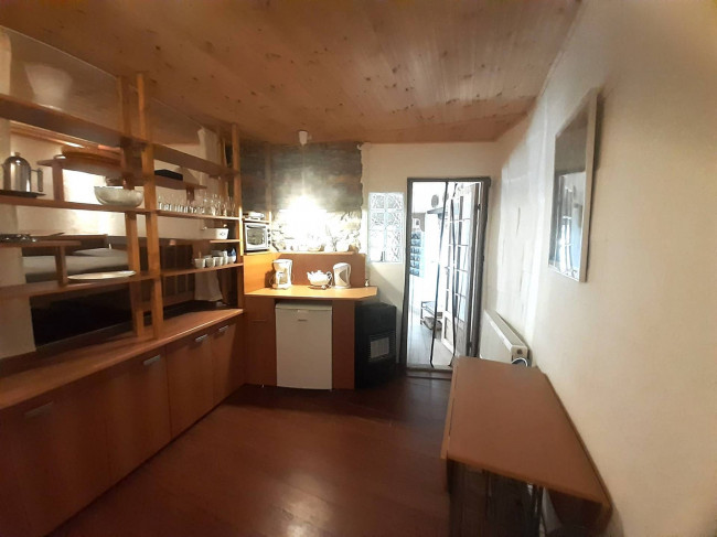 Rustico in vendita a Rezzo