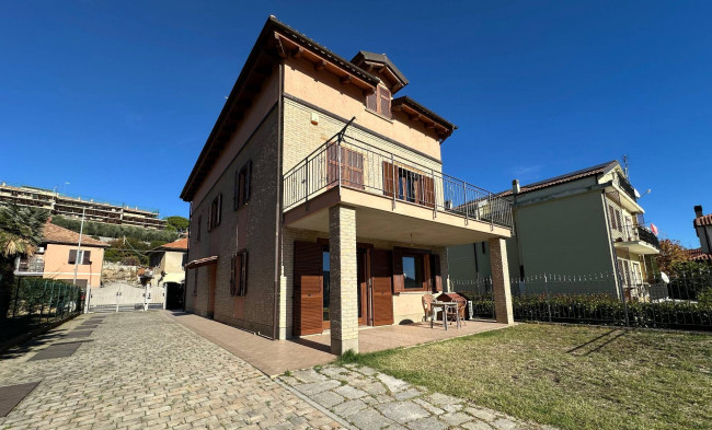 Villa in vendita a Villanova d'Albenga
