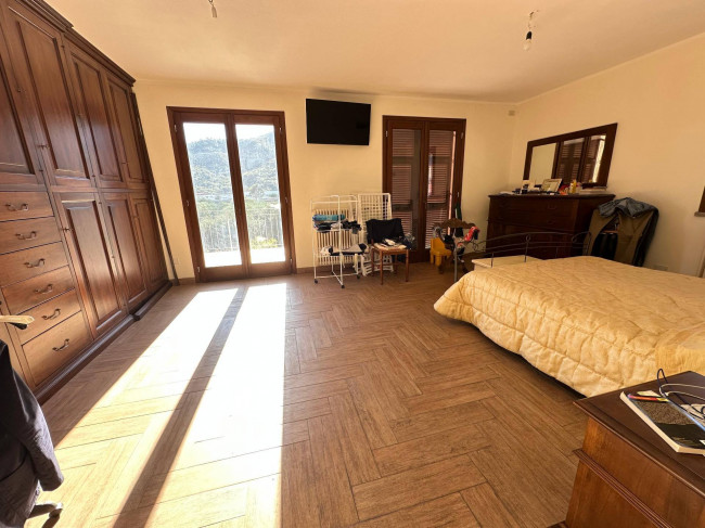Villa in vendita a Villanova d'Albenga