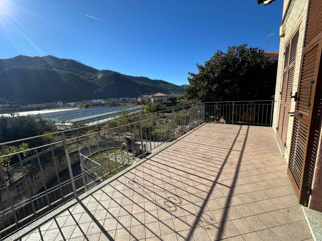 Villa in vendita a Villanova d'Albenga
