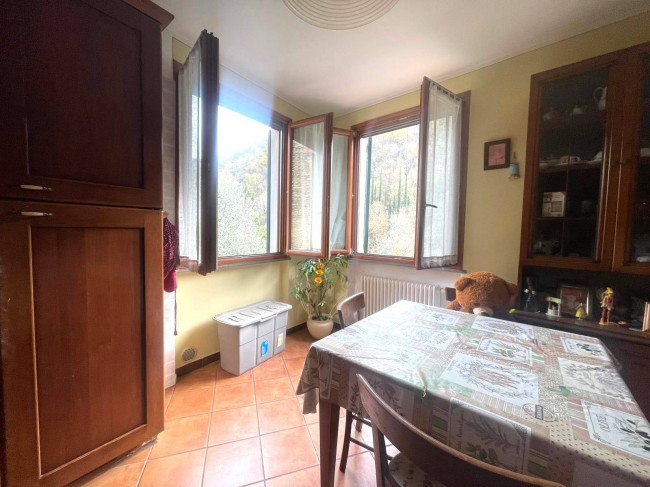  zu verkauf in Vessalico