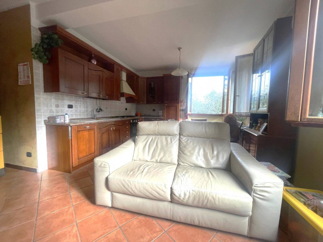  zu verkauf in Vessalico