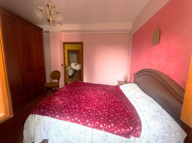  zu verkauf in Vessalico