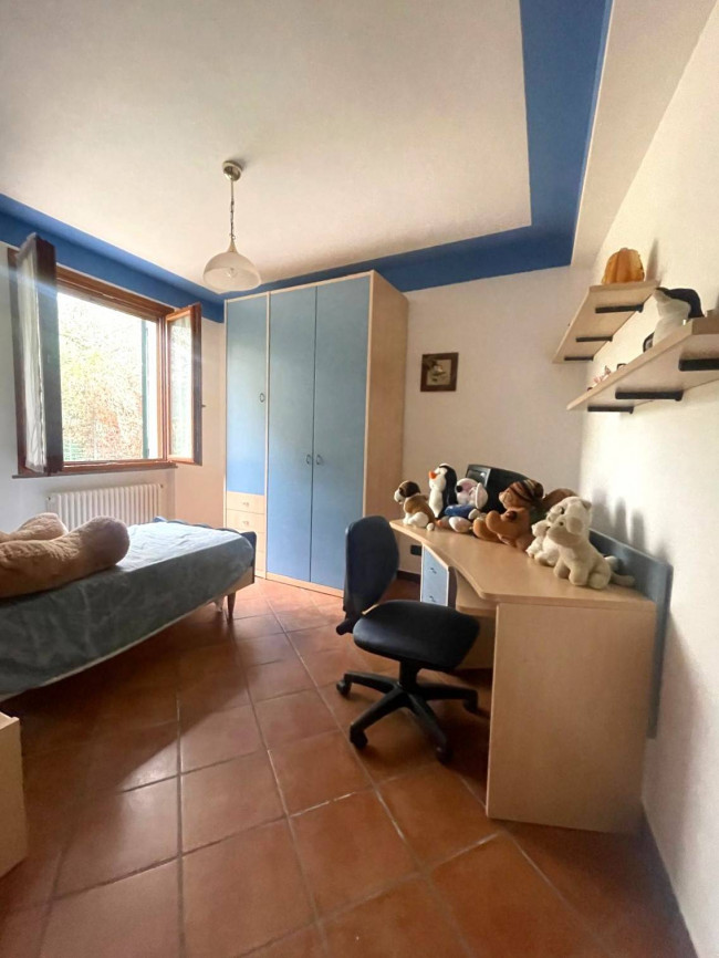  zu verkauf in Vessalico