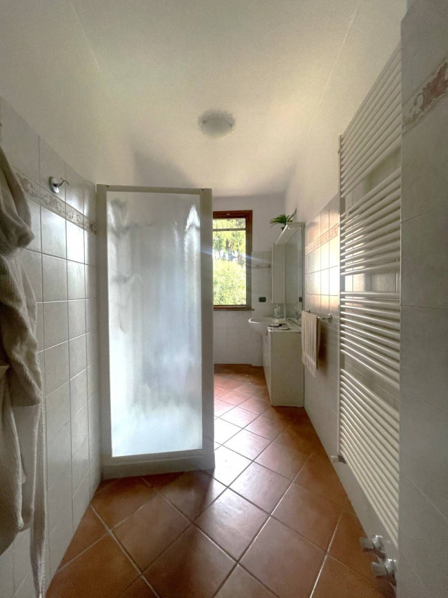  zu verkauf in Vessalico