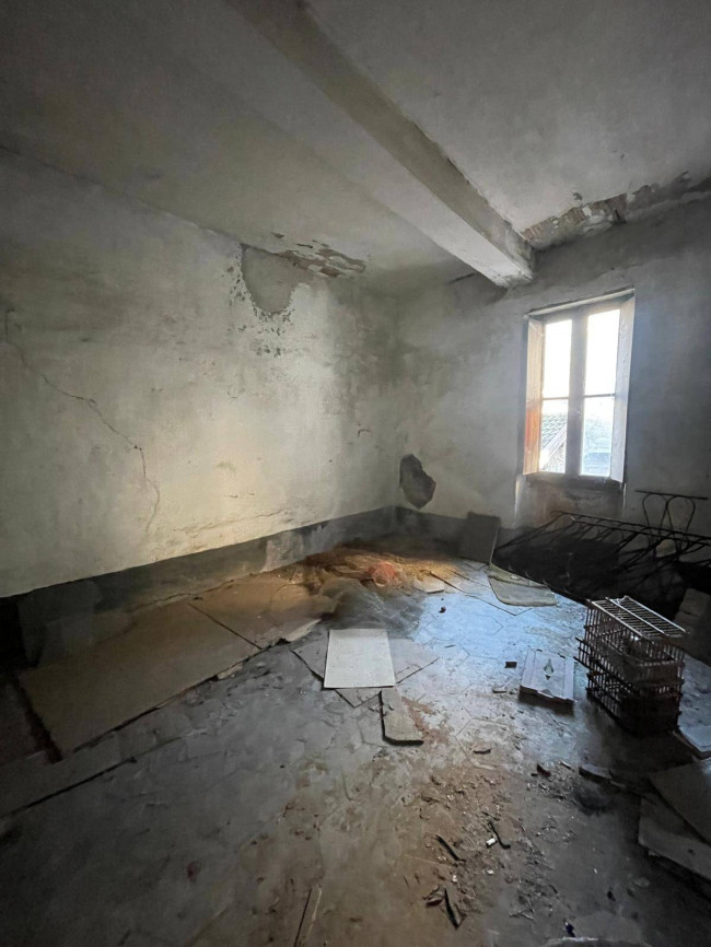 Casa singola in vendita a Pieve di Teco