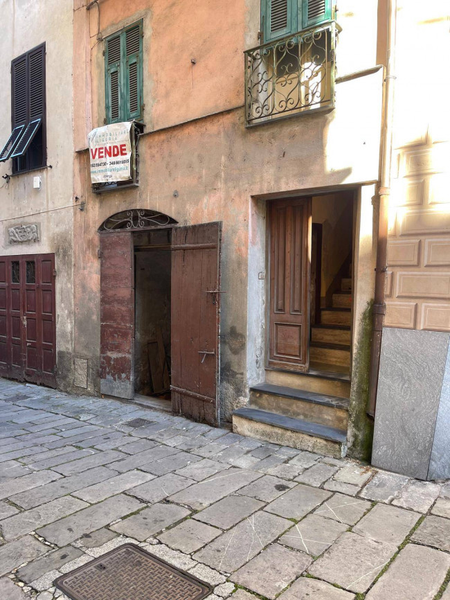 Casa singola in vendita a Pieve di Teco