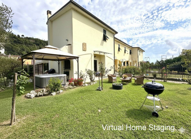 Villa a schiera di testa in vendita a Ortovero