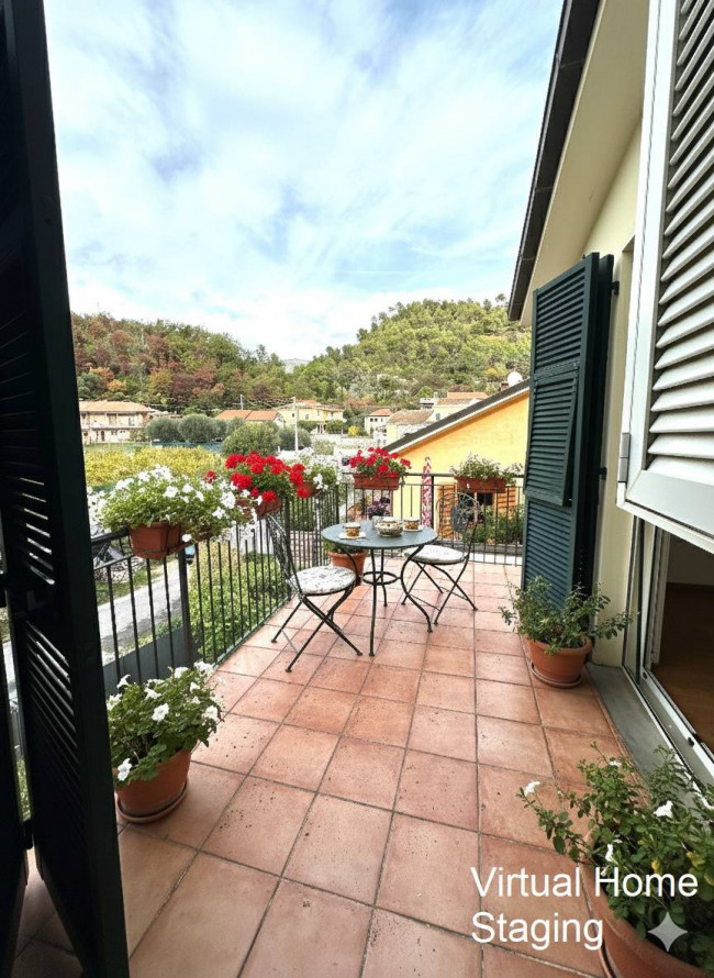 Villa a schiera di testa in vendita a Ortovero