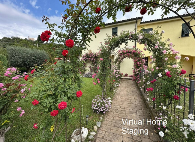 Villa a schiera di testa in vendita a Ortovero