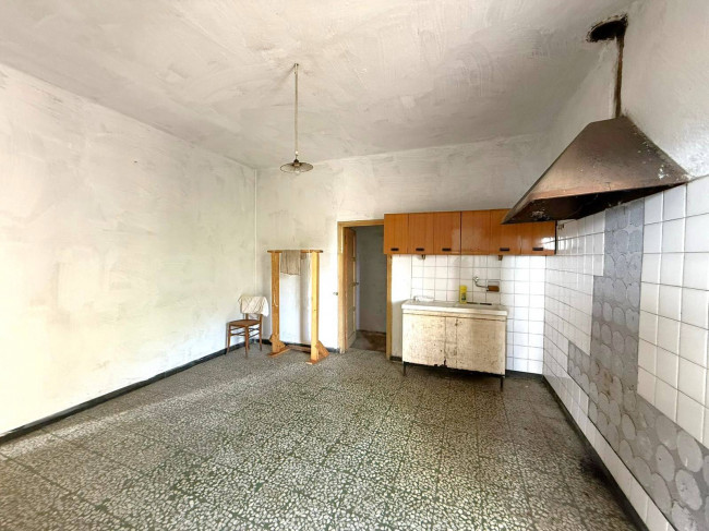 Rustico in vendita a Borghetto d'Arroscia