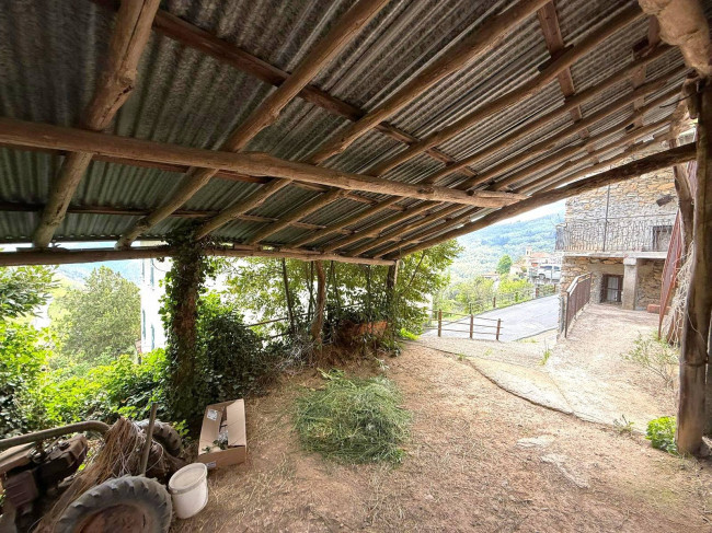 Rustico in vendita a Borghetto d'Arroscia