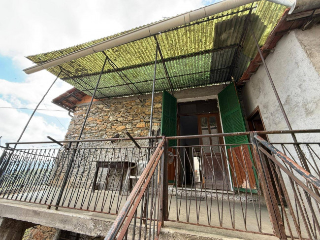 Rustico in vendita a Borghetto d'Arroscia