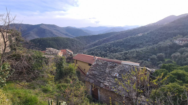 Rustico in vendita a Casanova Lerrone