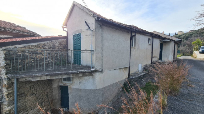 Rustico in vendita a Casanova Lerrone