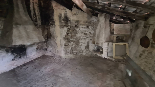 Rustico in vendita a Casanova Lerrone