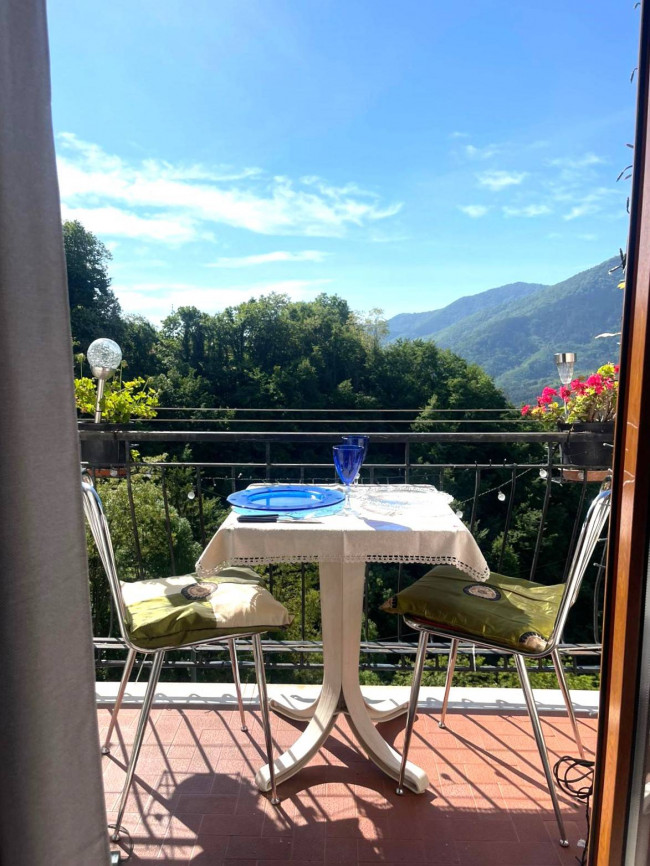  zu verkauf in Cosio d'Arroscia
