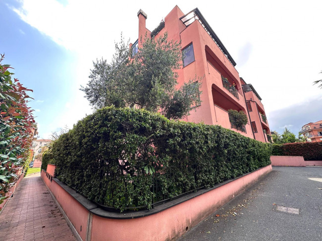  zu verkauf in Albenga