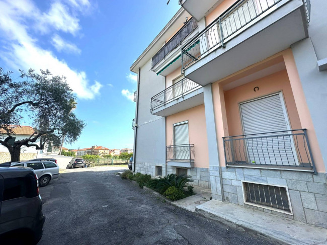 Appartamento in vendita a Diano Marina