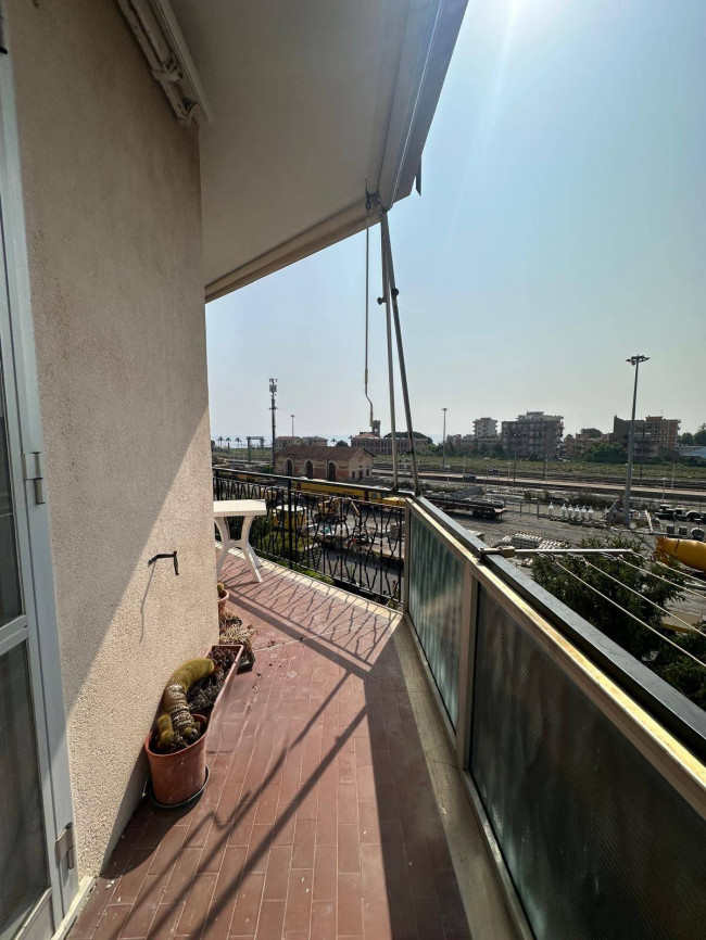  zu verkauf in Albenga