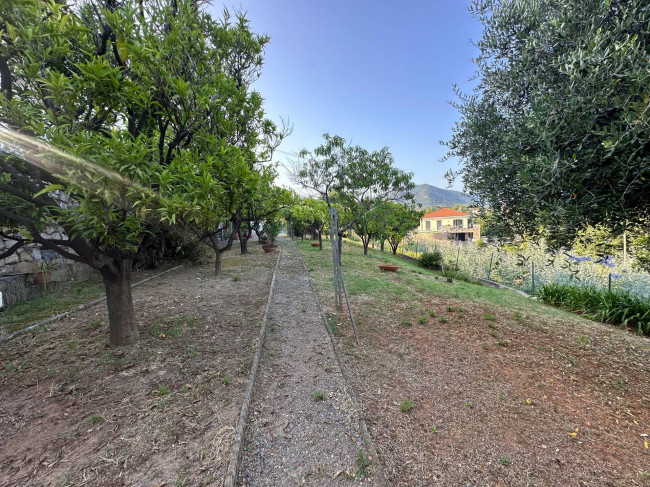 Villa Bifamiliare in vendita a Boissano