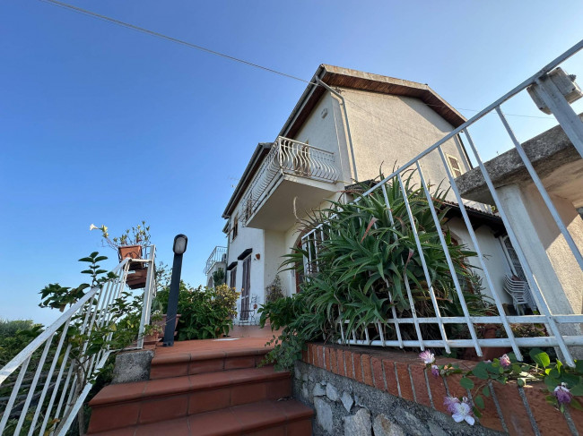 Villa Bifamiliare in vendita a Boissano
