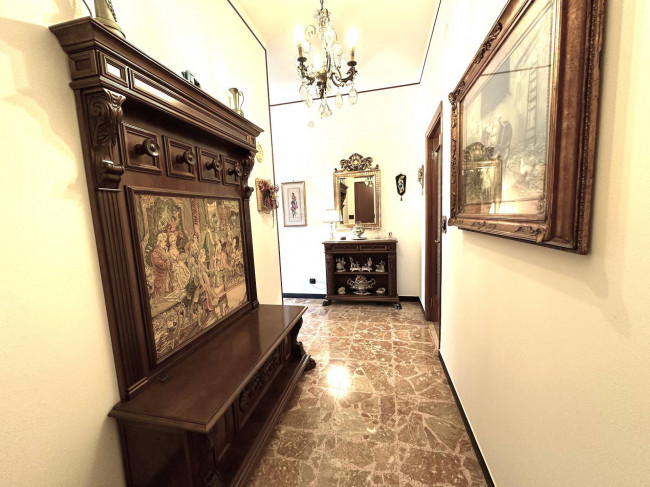 Appartamento in vendita a Albenga