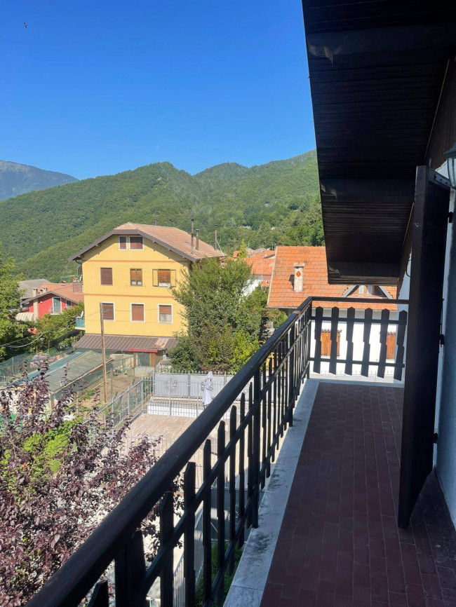 Villa in vendita a Pornassio