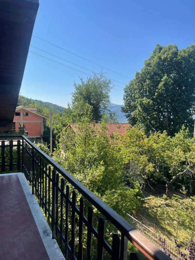 Villa in vendita a Pornassio