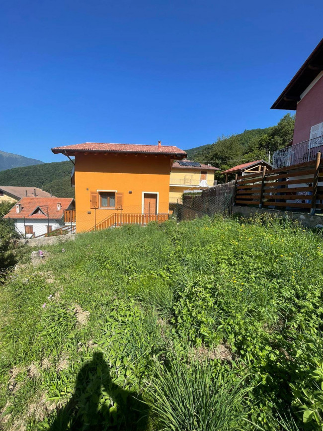 Villa in vendita a Pornassio