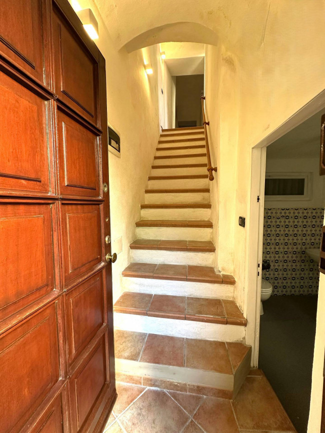  zu verkauf in Castelvecchio di Rocca Barbena
