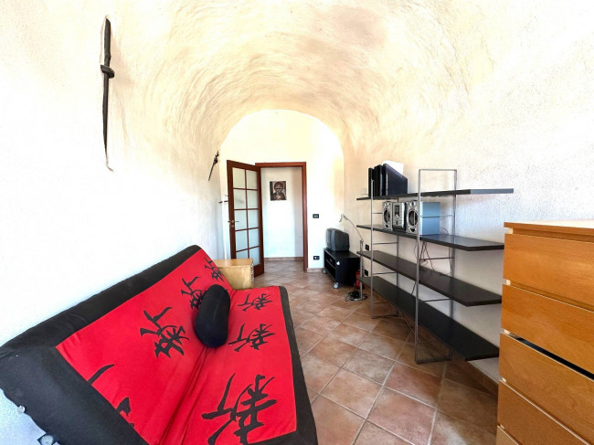  zu verkauf in Castelvecchio di Rocca Barbena