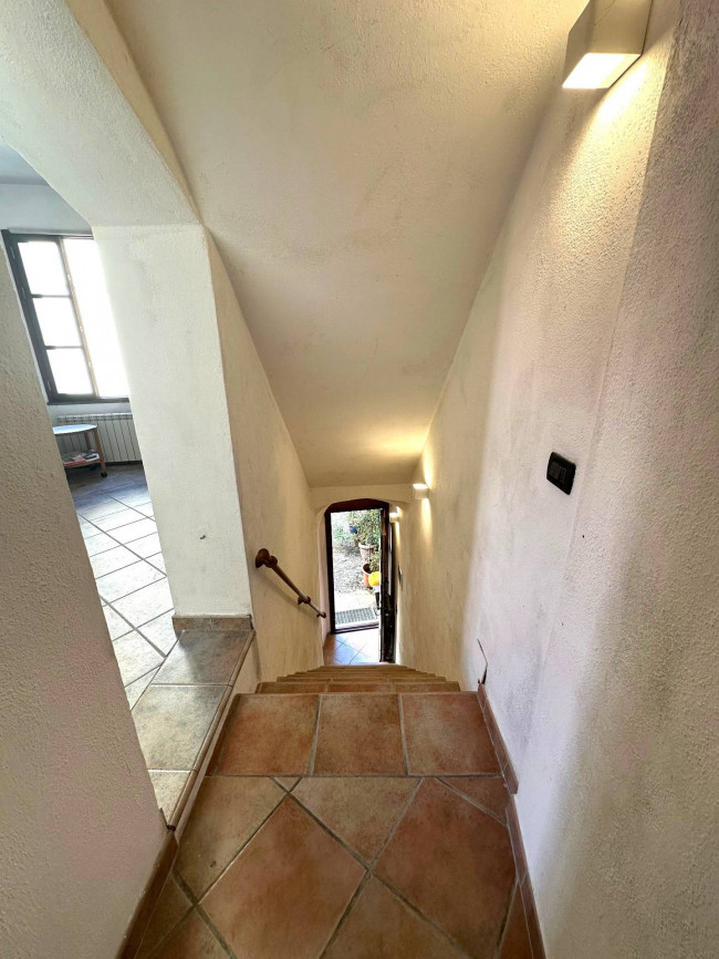  zu verkauf in Castelvecchio di Rocca Barbena