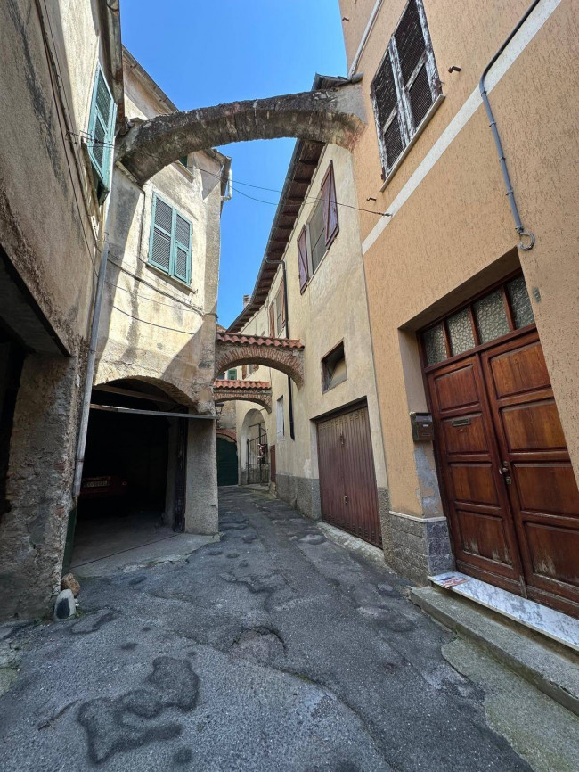  zu verkauf in Albenga