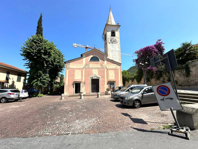  zu verkauf in Albenga