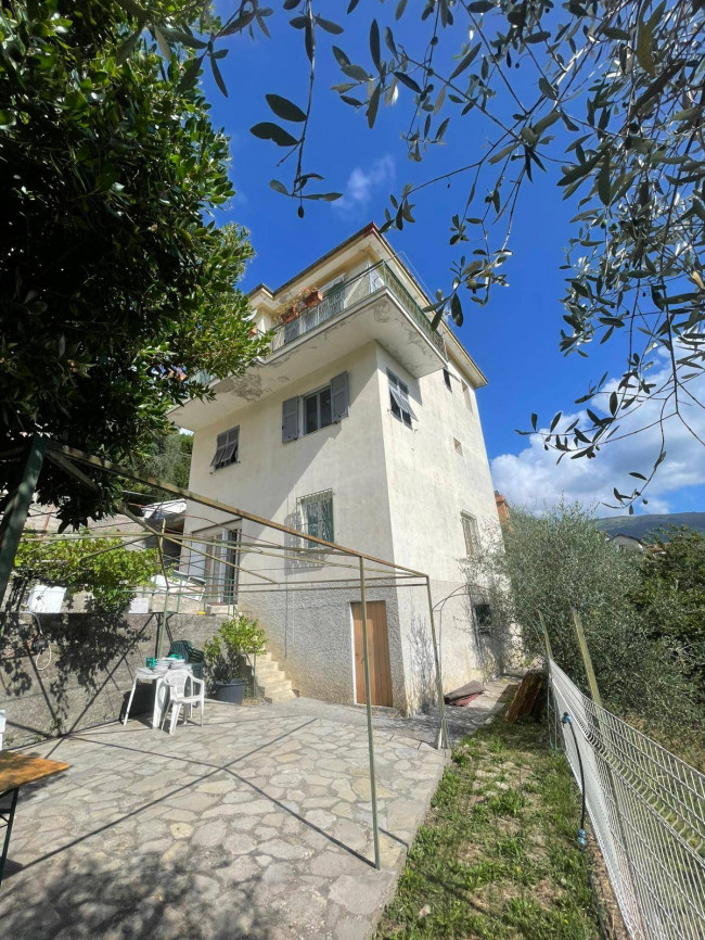 Casa singola in vendita a Borgomaro