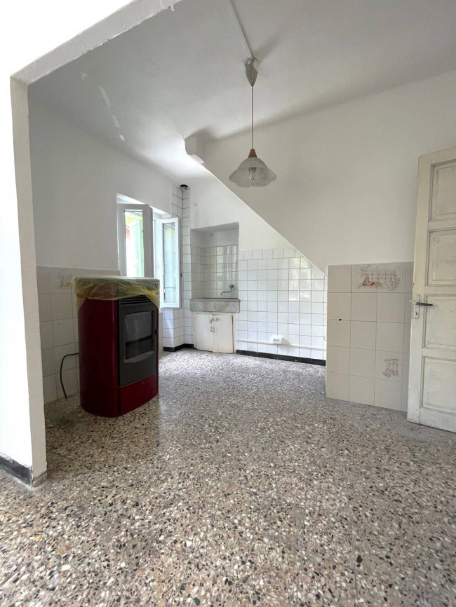  à vente à Borghetto d'Arroscia