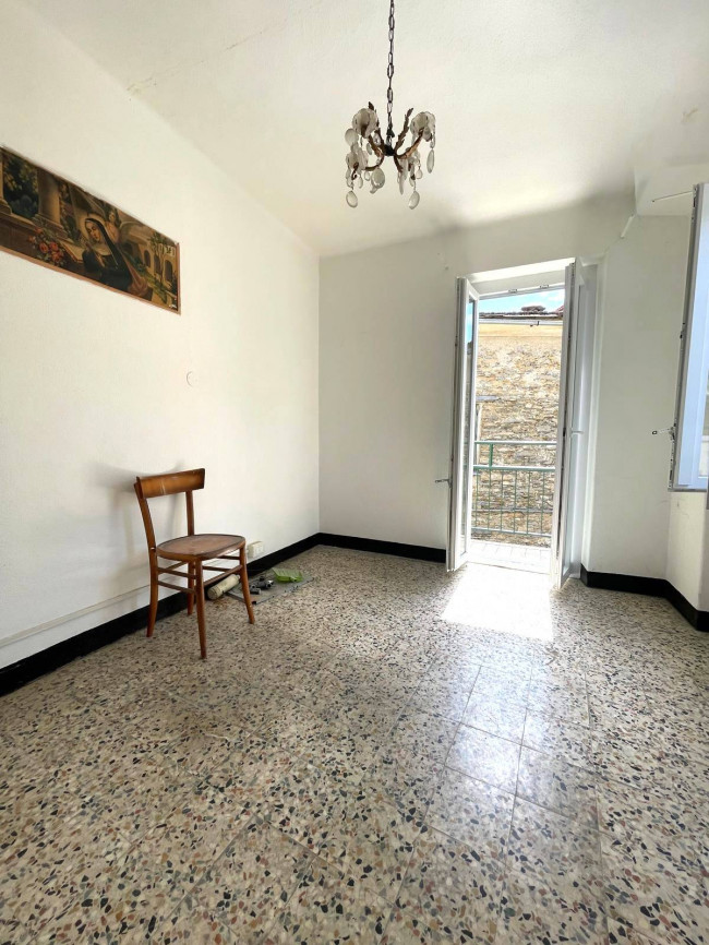  à vente à Borghetto d'Arroscia