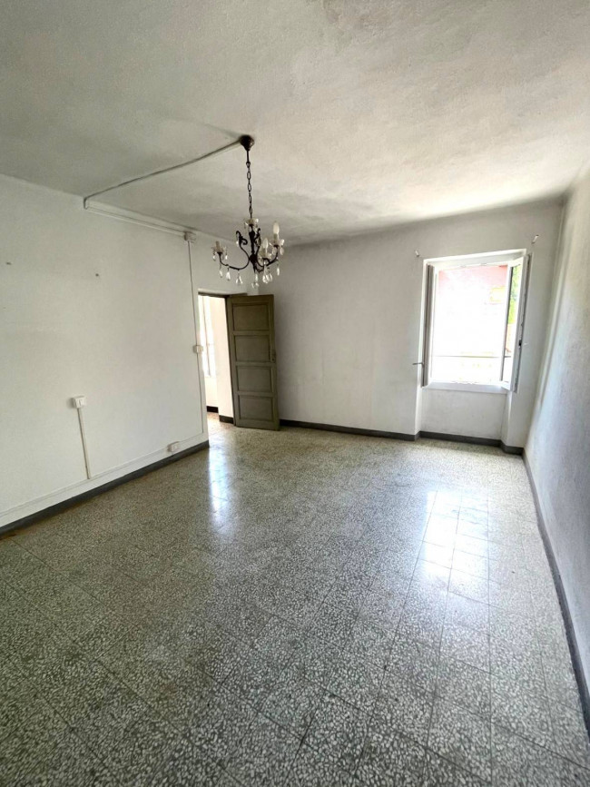  à vente à Borghetto d'Arroscia