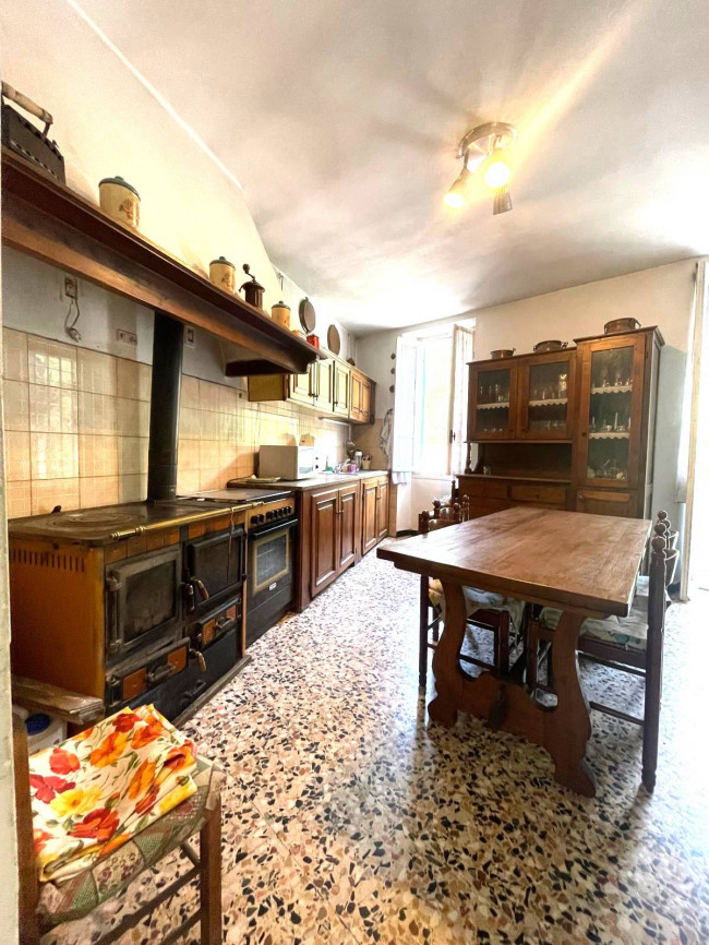Rustico in vendita a Pieve di Teco
